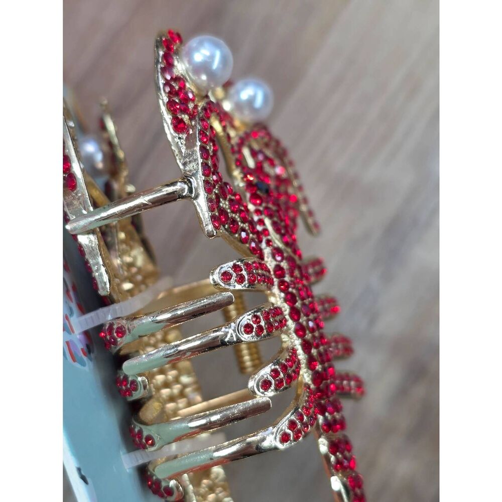 🔹️NWT Red Rhinestone & Faux Pearl Lobster Metal Hair Claw Clip - Picture 7 of 9